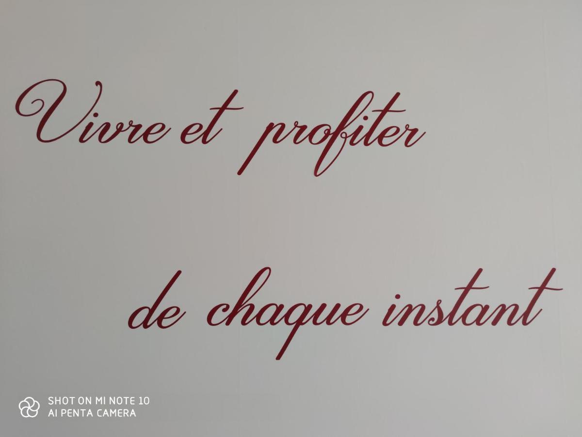Domaine Des Pres De Joussac - Protocole Sanitaire Strict Villa Jau-Dignac-et-Loirac Buitenkant foto
