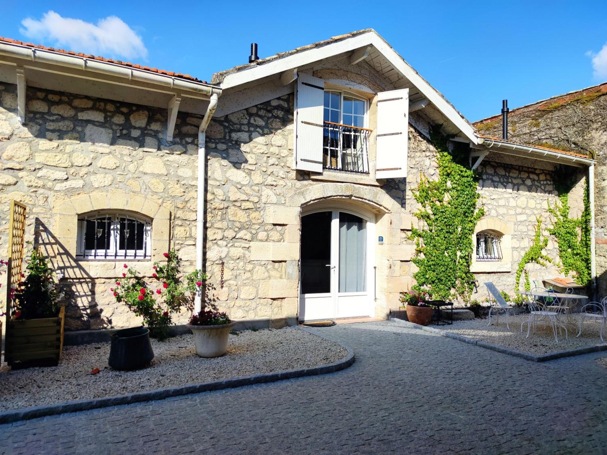 Domaine Des Pres De Joussac - Protocole Sanitaire Strict Villa Jau-Dignac-et-Loirac Buitenkant foto