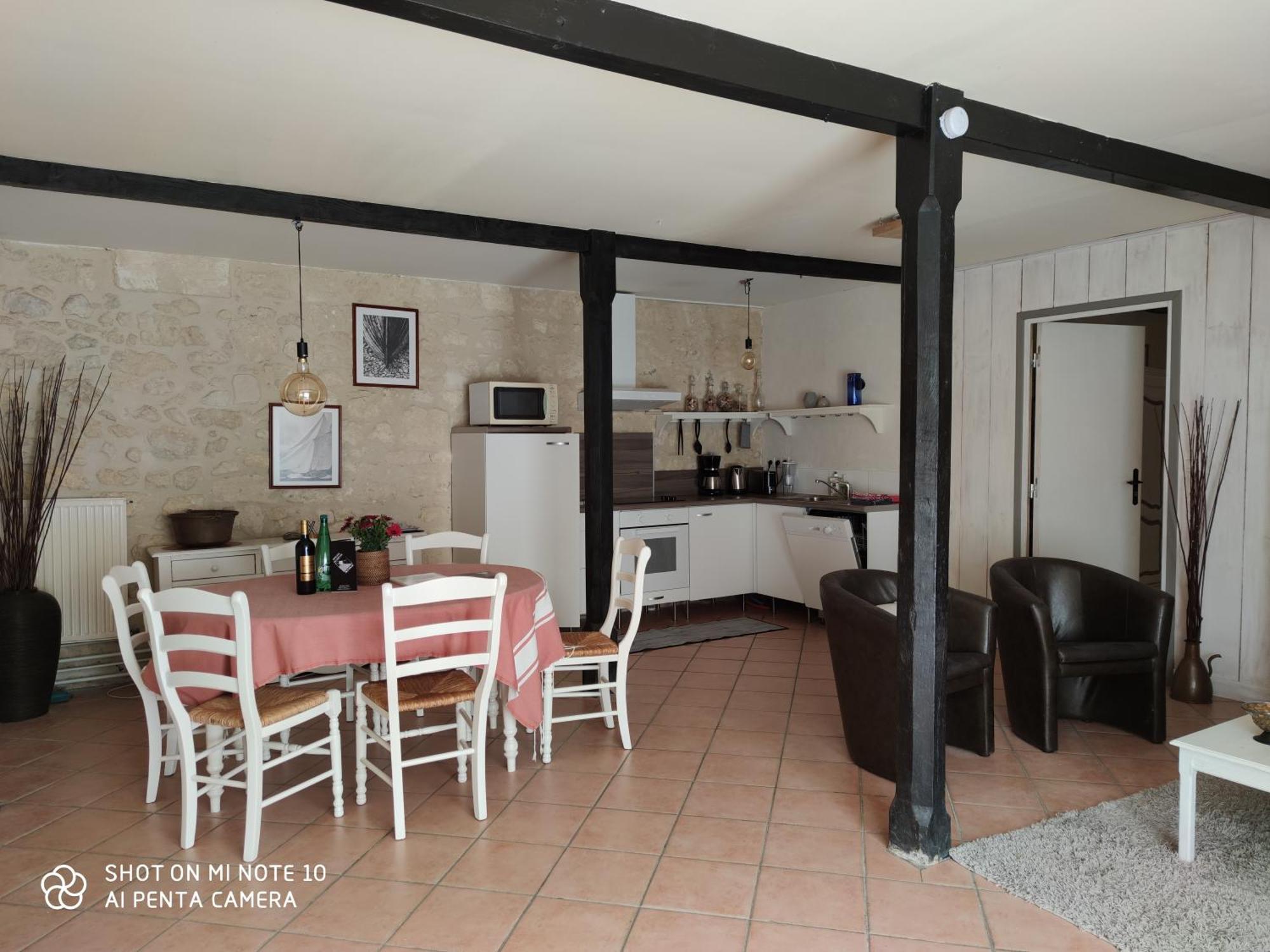 Domaine Des Pres De Joussac - Protocole Sanitaire Strict Villa Jau-Dignac-et-Loirac Buitenkant foto
